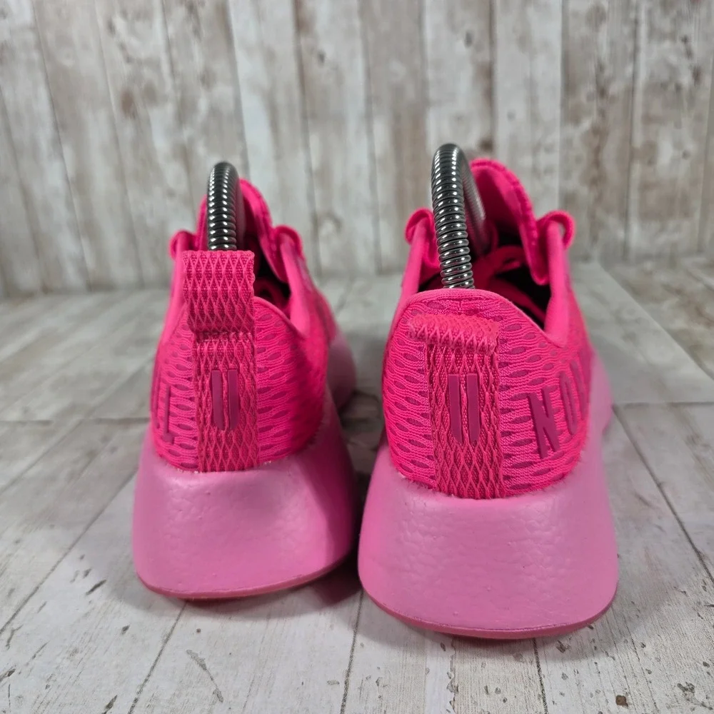 NOBULL Pink Mesh Runner Women 6.5 Low Top Athletic Training Running Shoes